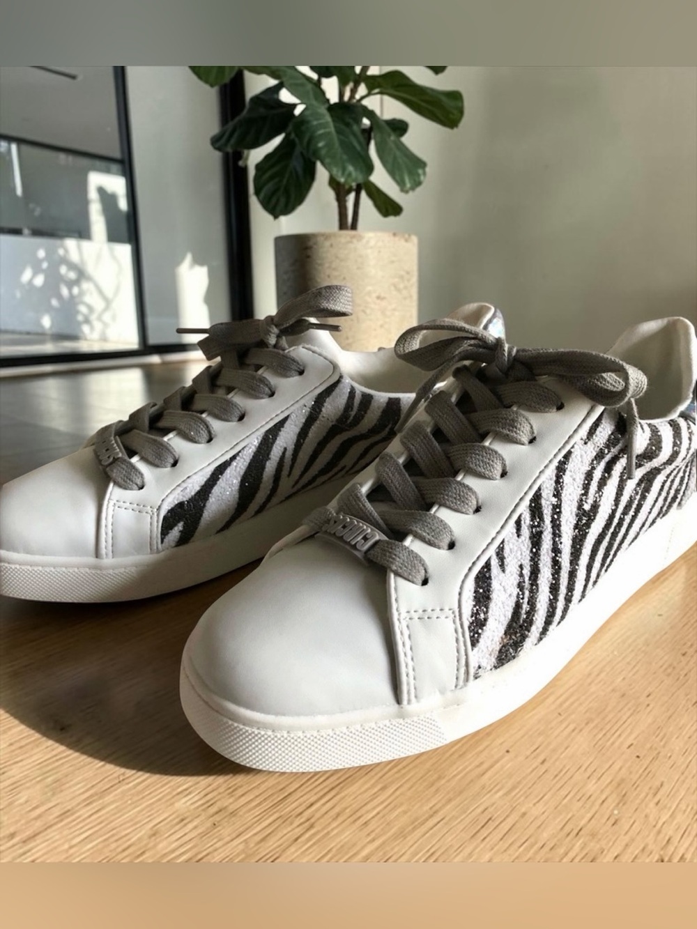 Sam Edelman Circus Devin Zebra Accent Lace Up Sneaker Tennis Shoe size 8 - Picture 15 of 15